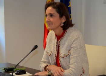 La ministra Reyes Maroto durante la reunión./ Foto: Mincotur