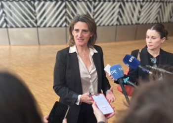 Teresa Ribera pide una posición común de la UE para prohibir las importaciones de gas ruso