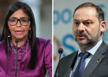 El juez inicia la investigación sobre el encuentro entre Ábalos y Delcy Rodríguez