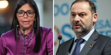 Delcy Rodríguez y José Luis Ábalos.