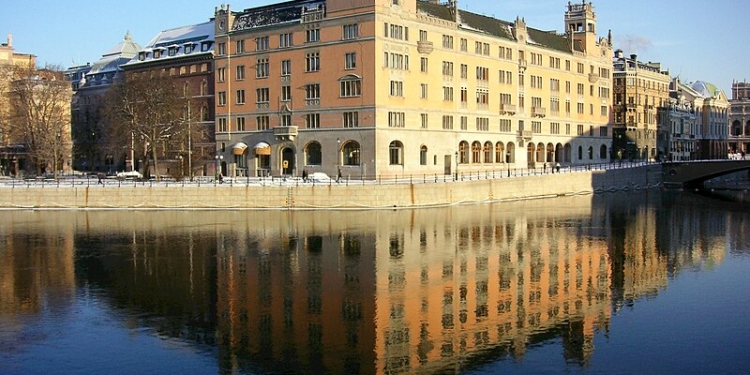 Exteriores aconseja a los españoles precaución en los viajes a Suecia