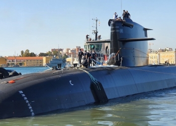 Navantia pone a flote en Cartagena el submarino S-81 ‘Isaac Peral’