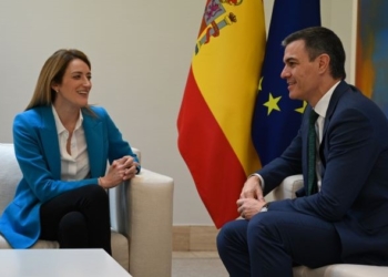 El Gobierno pide a Metsola el uso de las lenguas cooficiales en los plenos de la Eurocámara