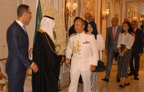 El Ministerio de Defensa y empresarios españoles en la recepción de Arabia Saudí