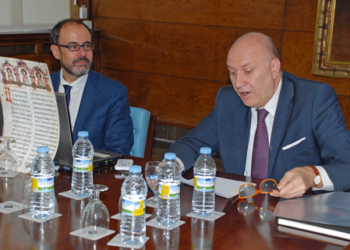 Serbia exhibe el Evangelio de Miroslav en la Universidad Complutense