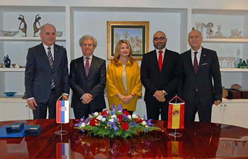 Serbia concede la Medalla al Mérito al ex ministro César Antonio de Molina