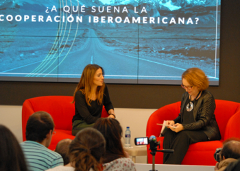 La SEGIB lanza ‘Diferentemente iguales’ con la música de Bebe