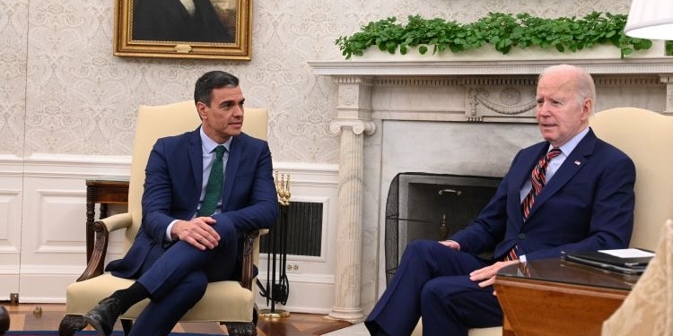 Sánchez y Biden convocan a sus equipos técnicos para agilizar la limpieza de Palomares