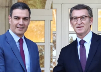 Feijóo se refuerza por el centro y Sánchez apuntala su frente de izquierdas