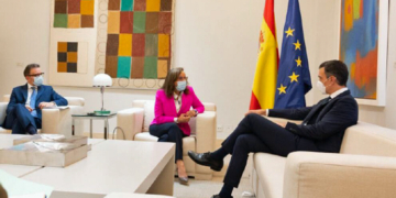 Rebeca Grynspan y Pedro Sánchez, ayer en el Palacio de La Moncloa./ Foto: Pool Moncloa