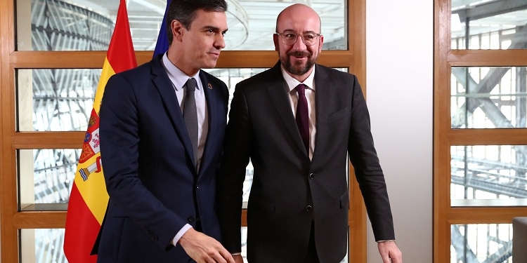 Pedro Sánchez defiende ante Charles Michel los fondos de cohesión y la PAC
