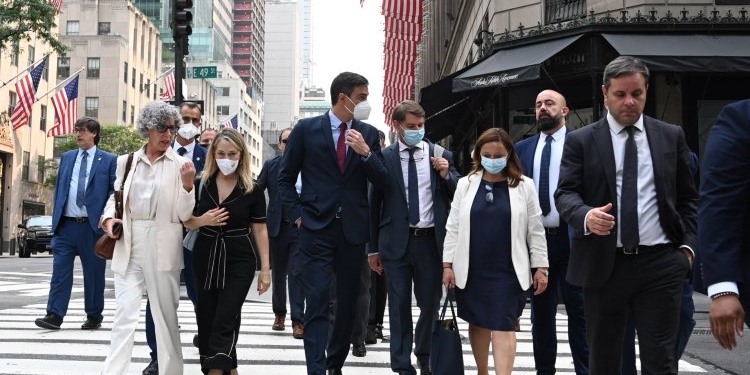 Sánchez explica a los inversores de EEUU las “excelentes oportunidades” que ofrece España