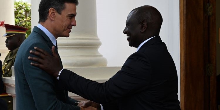 Sánchez se compromete en Kenia a “fomentar la presencia de empresas españolas”