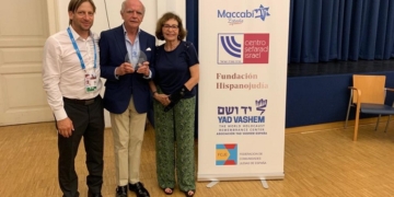 Homenaje al diplomático español Ángel Sanz Briz en las Macabiadas de Budapest