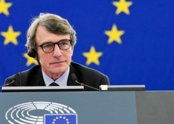 El socialista Sassoli sucede a su compatriota Tajani en el Parlamento Europeo