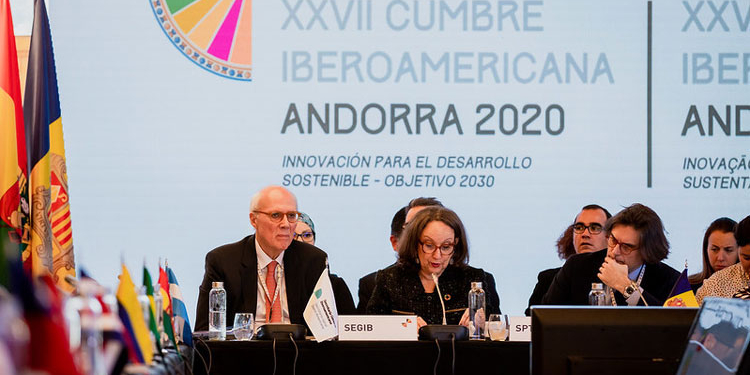 La secretaria general iberoamericana, Rebeca Grynspan, preside una de las reuiones previas de preparación de la Cumbre de Andorra./ Foto: Segib/Archivo