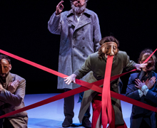 Els Joglars vuelve a los Teatros del Canal con ‘Señor Ruiseñor’