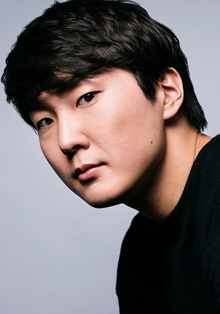 Concierto del pianista Seong-Jin Cho en el Teatro Fernando de Rojas