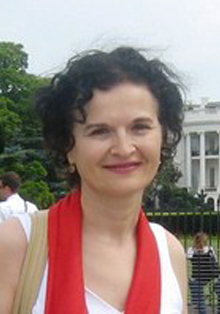 Diálogo literario entre las escritoras Silvia Marcu y Pepa Roma