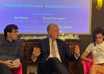 El embajador británico, durante su intervención.