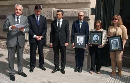 La Embajada de Turquía conmemora el asesinato de tres de sus diplomáticos