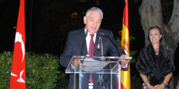 Turquía desea que la crisis catalana se resuelva en base a las leyes de España