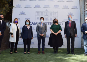 Casa Mediterráneo expone la serie ‘Tabarkinas’ de Carma Casulá