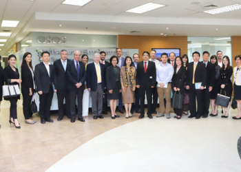 Los participantes en el Foro.