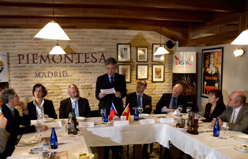 El nuevo representante de Taiwán apuesta por mejorar la relación con España