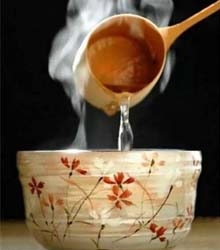 Experiencia inmersiva en la cultura del té en el Centro Cultural de China