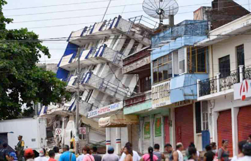 El Gobierno involucra a las empresas españolas en la reconstrucción de México