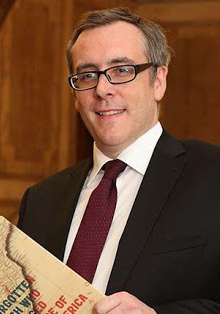 La Embajada irlandesa presenta el último libro del escritor Tim Fanning