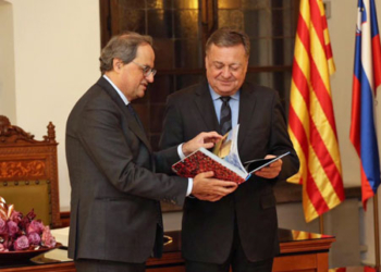 Torra con el alcalde de Liubliana. Foto: @QuimTorraiPla