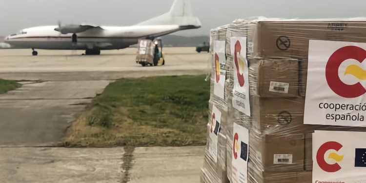 Aecid enviará a Ucrania un primer paquete de ayuda humanitaria de 23 millones