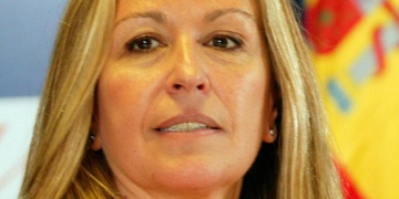 Japón otorga la Orden del Sol Naciente a Trinidad Jiménez