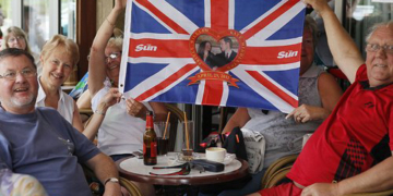 El Brexit provocará en España costes mínimos en turismo, vivienda e inversión empresarial