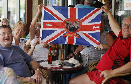 El Brexit provocará en España costes mínimos en turismo, vivienda e inversión empresarial