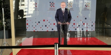 Los ministros del Interior de la UE piden una reapertura gradual y coordinada de las fronteras