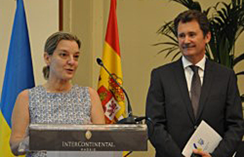 España confirma a Ucrania su «firme» apoyo a su integridad territorial