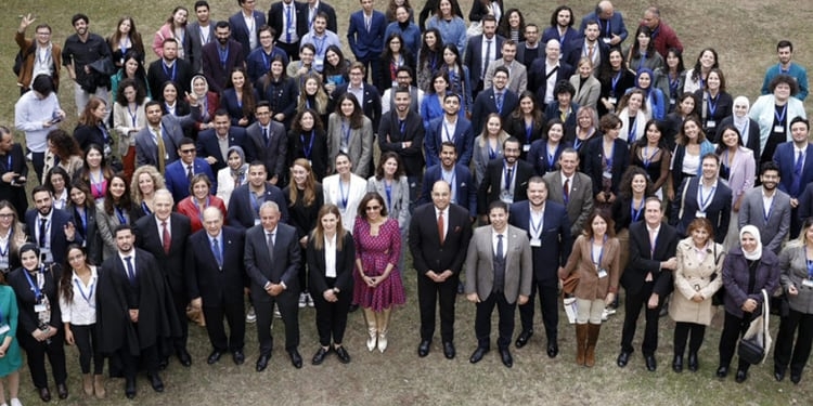 Un centenar de jóvenes convocados por la UpM abordaron en Barcelona el cambio climático y el paro