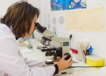 UpM y OMS unen fuerzas contra el cáncer de mama y de cuello uterino