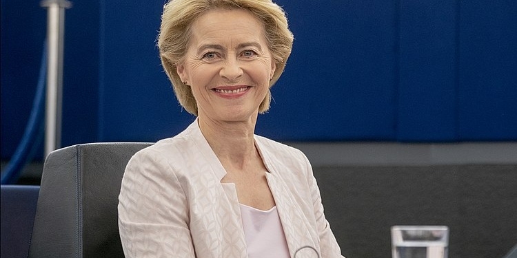 Von der Leyen asiste hoy a una conferencia de CCAA marcada por el estado de alarma
