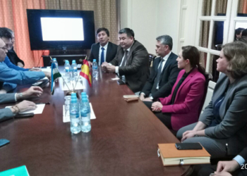 Uzbekistán ofrece a las empresas un acceso directo a Rusia y China