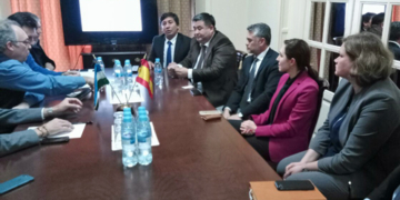 Uzbekistán ofrece a las empresas un acceso directo a Rusia y China