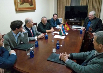 Homenaje al fallecido presidente Islam Karimov en la Embajada de Uzbekistán