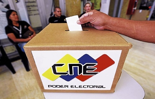 Exteriores desaconseja viajar a Venezuela «salvo extrema necesidad» ante el 20-M