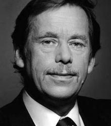 El Congreso de los Diputados recuerda a Václav Havel con una exposición