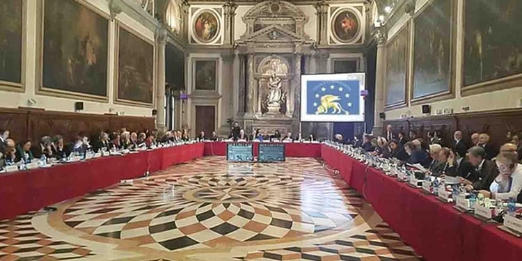 La Comisión de Venecia advierte contra el diseño de una Ley de amnistía para individuos concretos