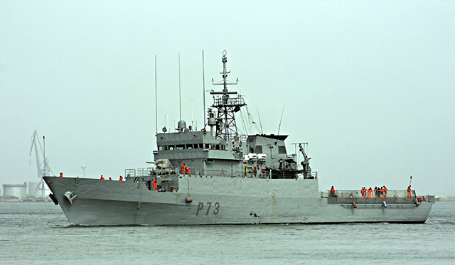 El patrullero de la Armada Española ‘Vigía’, desplegado en el Golfo de Guinea, hace escala en Angola