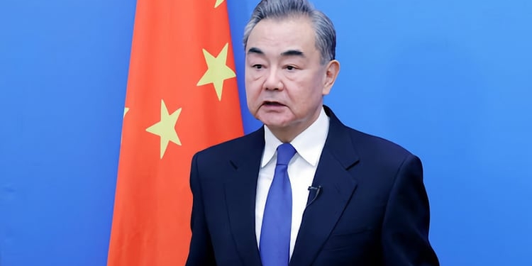 El ministro de Exteriores de China visitará España los días 18 y 19